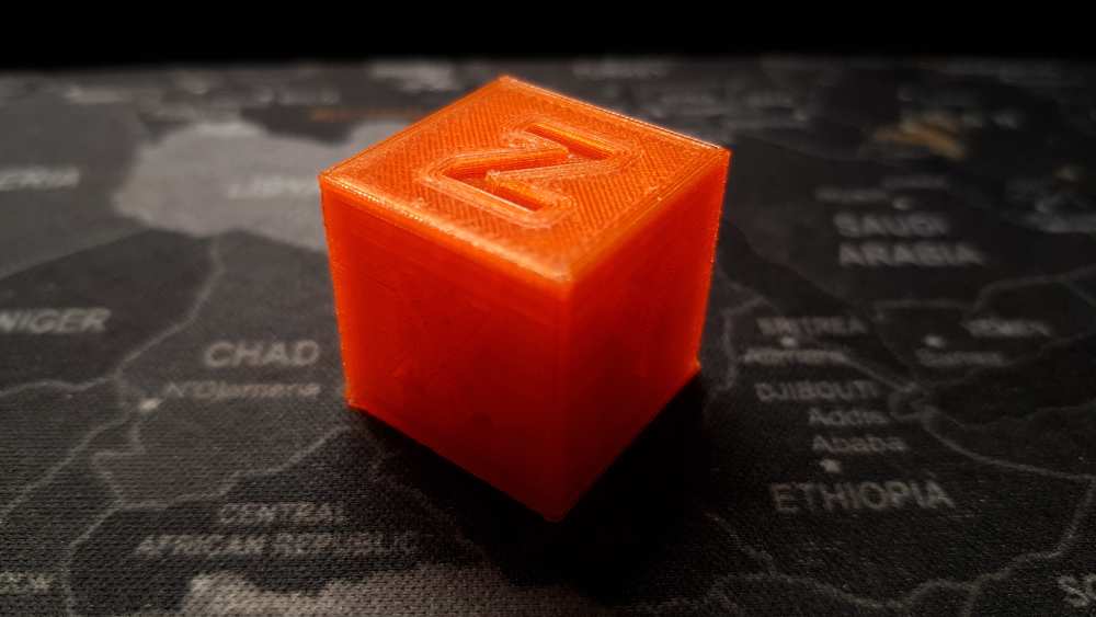 Wo liegen die Unterschiede zwischen PLA und PETG Filament? 1 Calibration Cube aus dem Anycubic Mega S FDM 3D Drucker